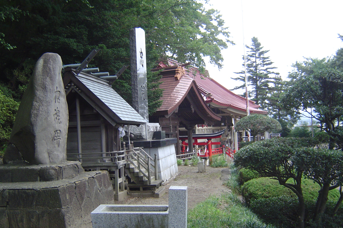 玉掛諏訪神社　南部町