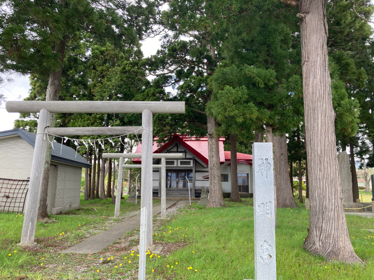 神明宮　むつ市城ケ沢